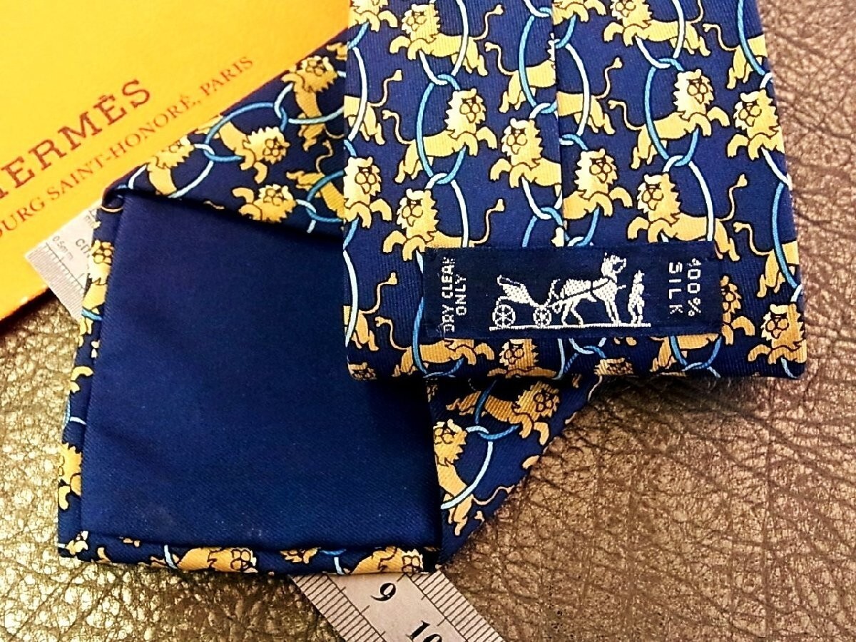 HERMES Neck tie Silk Navy Blue Logo japan seller N1222 38 Made in