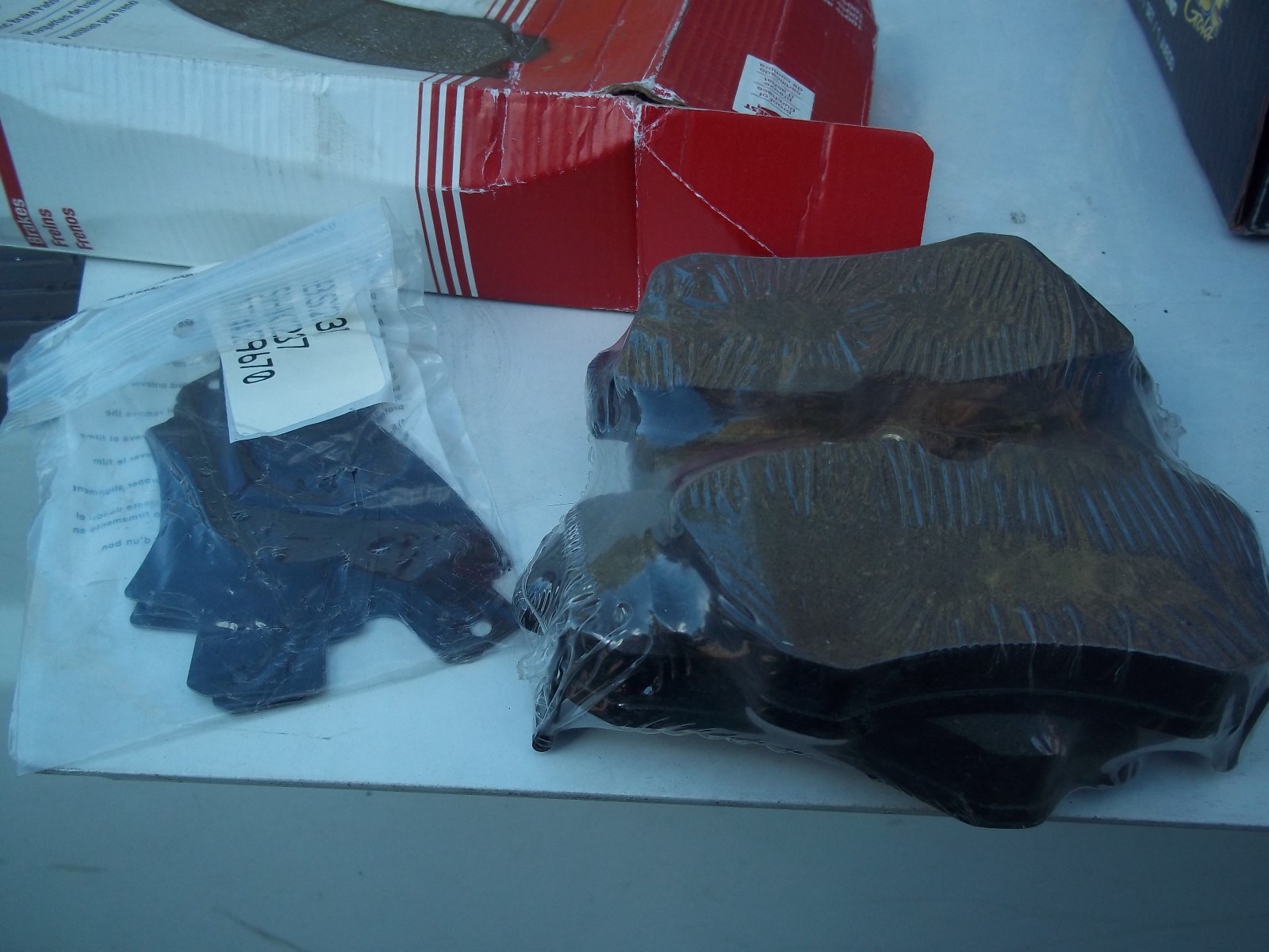 SET OF CARQUEST PADS PART NUMBER RCD841 eBay