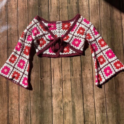 Francesca's Mi Ami Crochet Tie Front Cottagecore Shrug with Bell Sleeves Sz XS