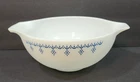 Pyrex Snowflake Garland Cinderella 443 Mixing Bowl White Blue 2.5 Quart