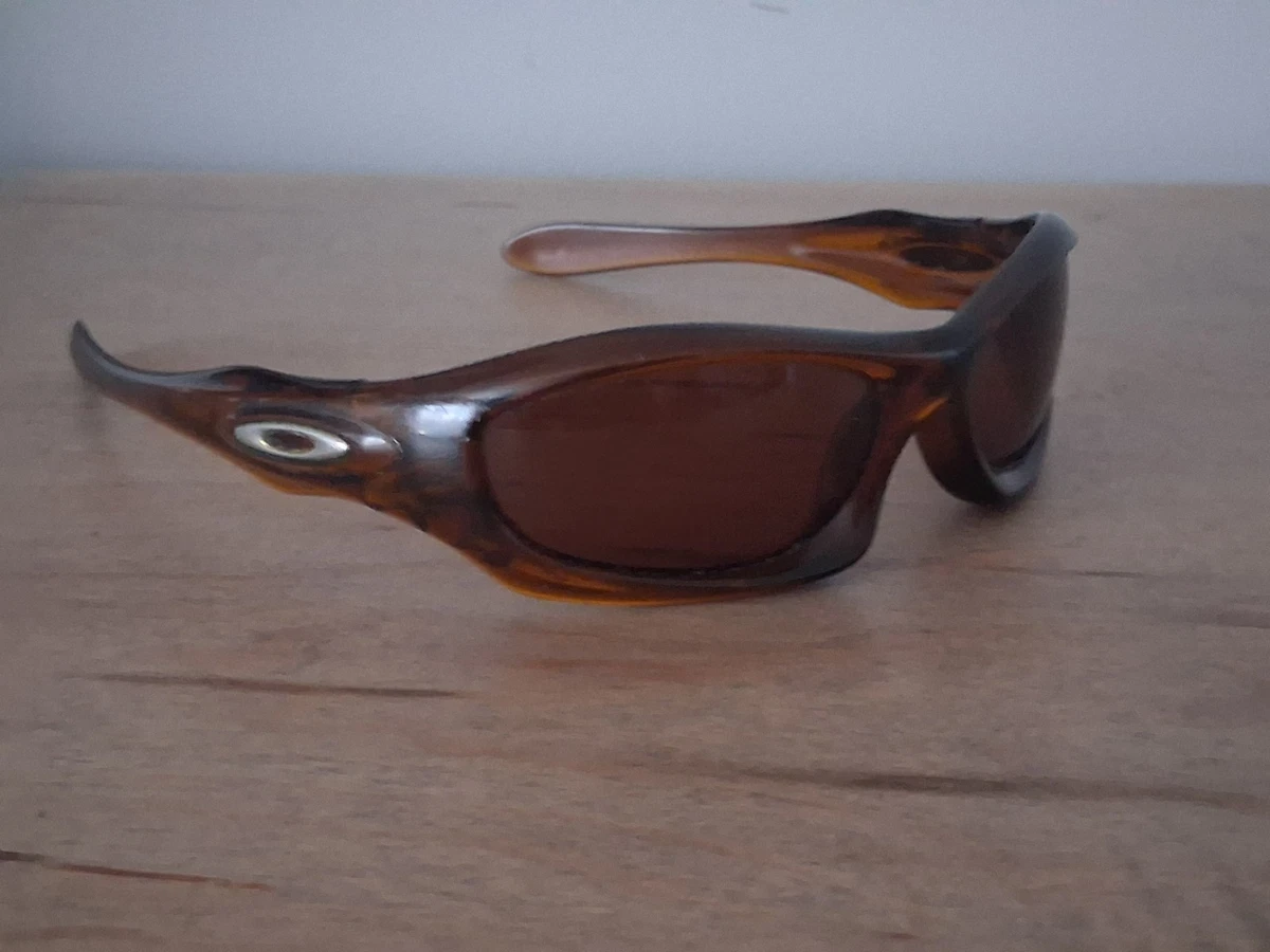 Preços baixos em Óculos de Sol Oakley Monster Dog para Homens | eBay