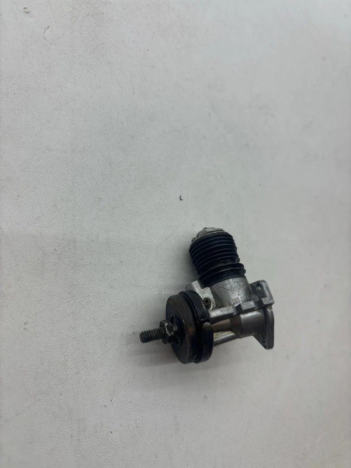 Wen-Mac Mark XII 049 Plane Engine Glow Airplane Model Motor Control Line #2 M2 - Image 3 of 4