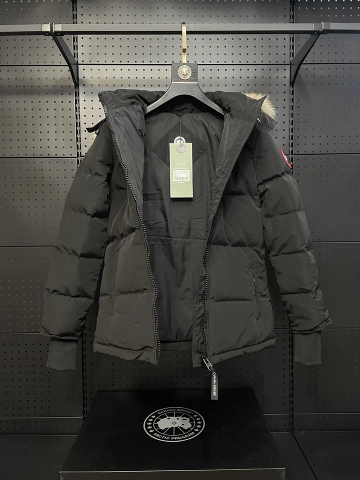 Canada Goose Macmillan's Chaqueta de Plumón Ultra Ligera Negra Nueva para Mujer Foto 2 de 4