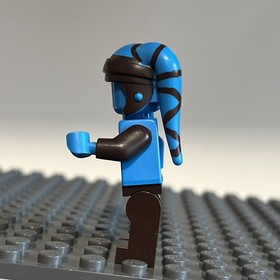 LEGO Star Wars Aayla Secura Minifigure (sw0833) Jedi Republic Fighter 75182 - 2A