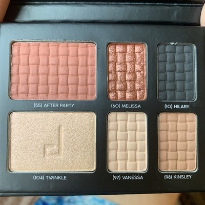 Doucce-Italy-Color Palette-4 Eyeshadows, Highlighter & Blush-Matte/Shimmer-$65