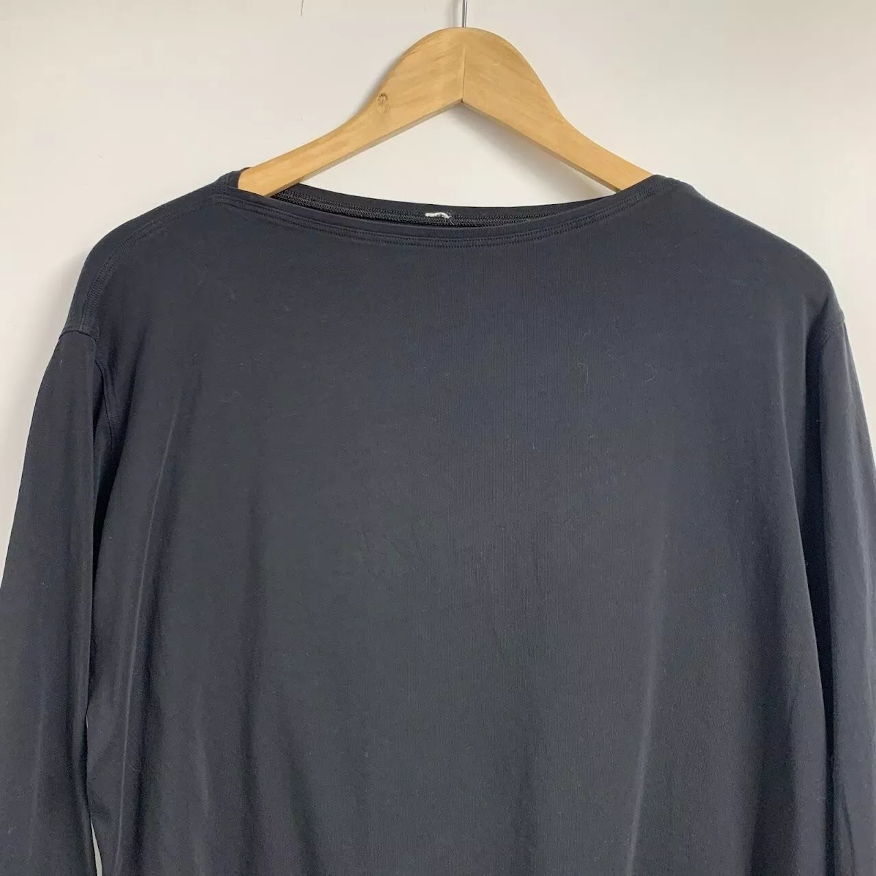 lululemon back in action round neck pullover long sleeve 