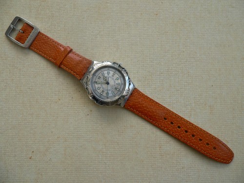 Reloj Swatch Irony Scuba Irony Sealights 1995 YDS100 nuevo - Imagen 5 de 13