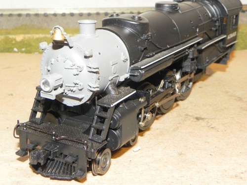 Rivarossi HO Red Box Santa Fe Heavy Pacific Steam Locomotive, No Tender RUNS - Picture 5 of 7