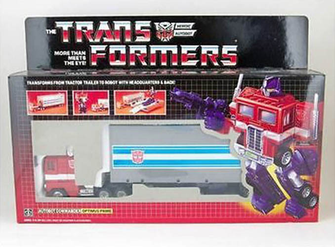 TRANSFORMERS Autobot Optimus Prime G1 Reissue Tractor to Robot Convertible Figure New