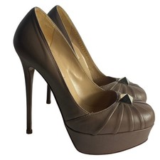 Valentino Garavani Rockstud Pleated Platform Pumps Taupe Leather Heels 35