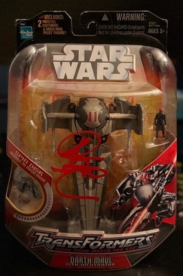 Hasbro Star Wars Transformers Darth Maul Sith Infiltrator  signed by Ray Park