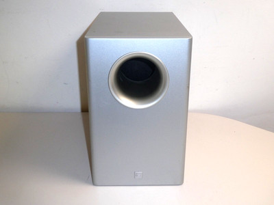 Canton CD 1 SC aktiver Subwoofer in Silber, 2 Jahre Garantie