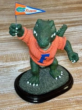 Florida Gators Slavic College Treasures 2003 Albert Cheering Mascot Figurine 11”