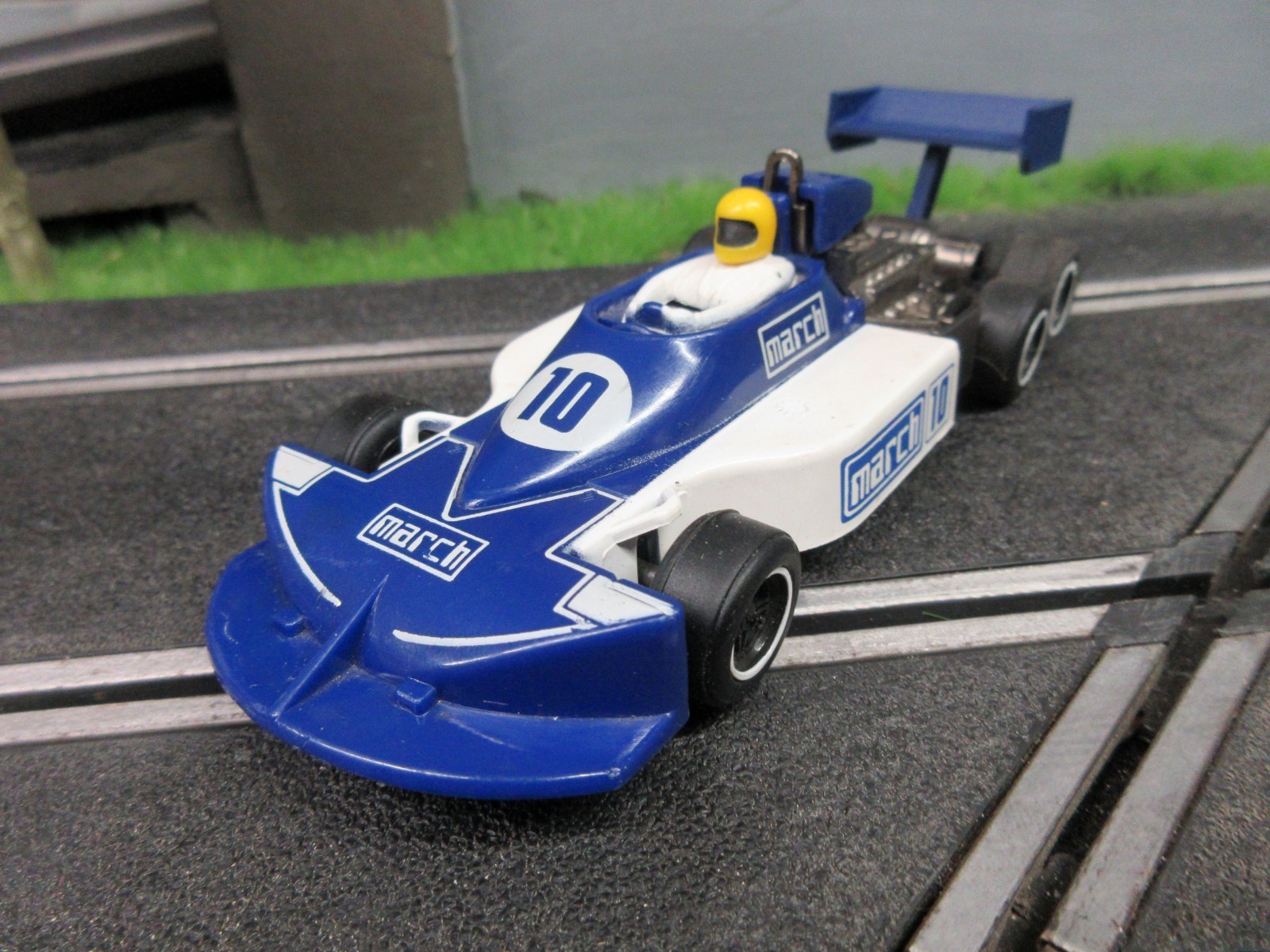 Voiture De Circuit Scalextric Ref C26 – March 721 – état Superbe, Boîte D'origine