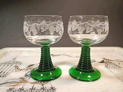 2-1970s Luminarc French Roemer WINE GLASSES Etched Grapevine, Green Beehive Stem