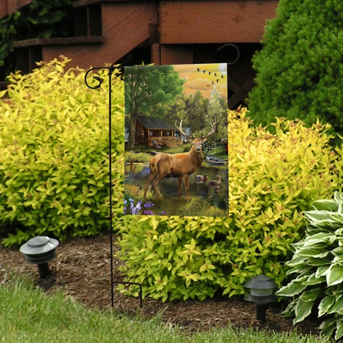 Briarwood Lane Great Outdoors Garden Flag