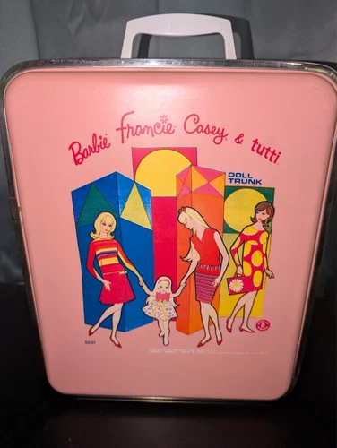 Vintage 5037  Barbie Francie Casey & Tutti 1966 Pink Travel Trunk Hard Case