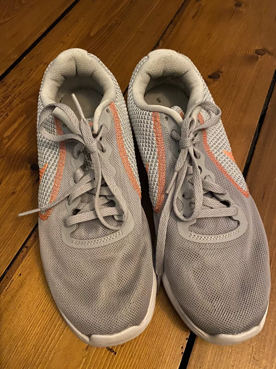Nike clearance fabric trainers