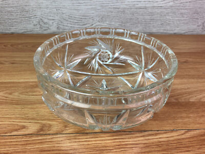 Kristall geschliffenes Glas Schale 7 6/8'' Durchmesser Stern & Stiftrad Design 