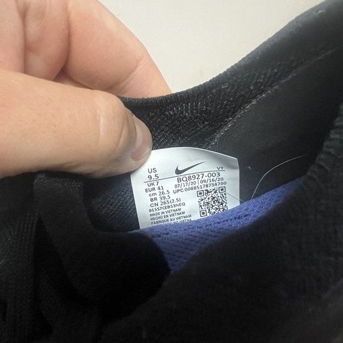 Scarpe da corsa Nike Epic React Flyknit 2 BQ8927-003 nere sneakers 9,5 - Foto 2 di 14