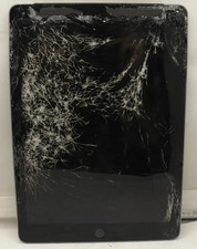 Apple iPad 6th Generation A1893 9.7" 128GB Wi-Fi - Cracked Digitizer