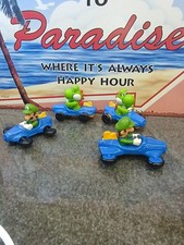 2 Nintendo Yoshi & 2 Mario Bros Race Cards Minis Figures