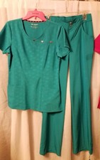 Heartsoul Women s Teal Heart Print Scrub Set Top Pants Size S Poly/Spandex