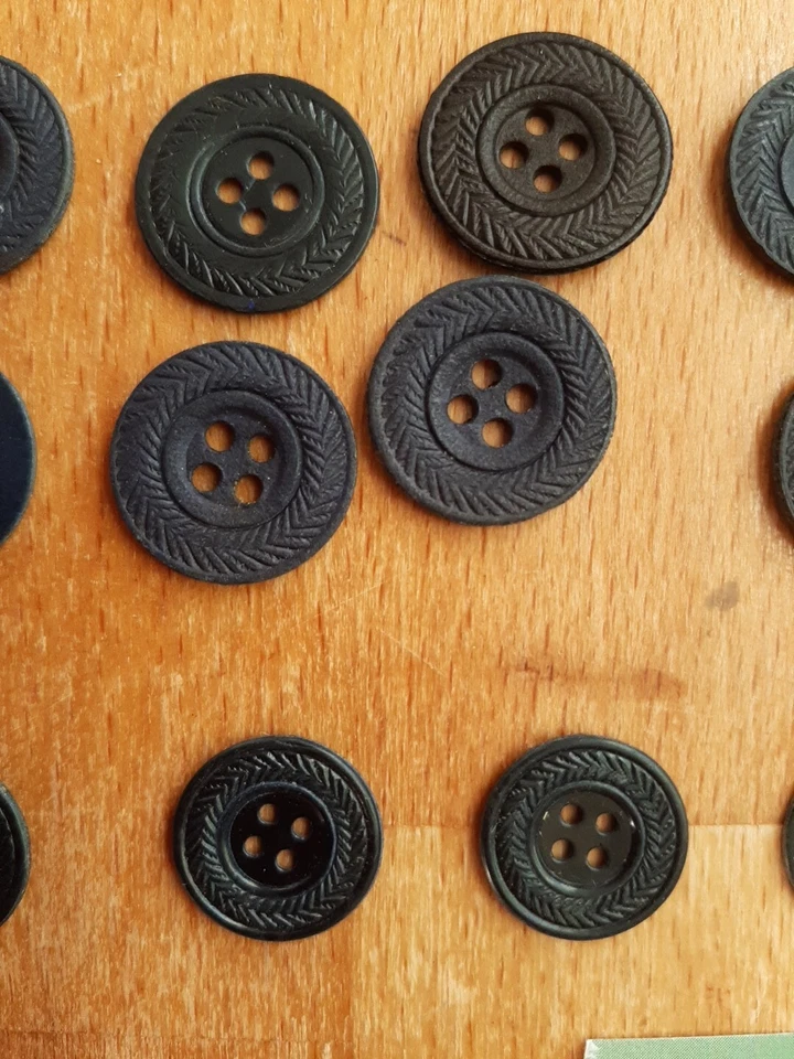 4-Loch-Knöpfe für Hemden, Blusen, Hosen - Bild 3 von 4