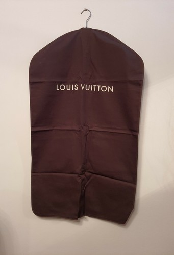 LOUIS VUITTON PORTA ABITI 1 GRUCCIA – MUSTHAVEMILANO