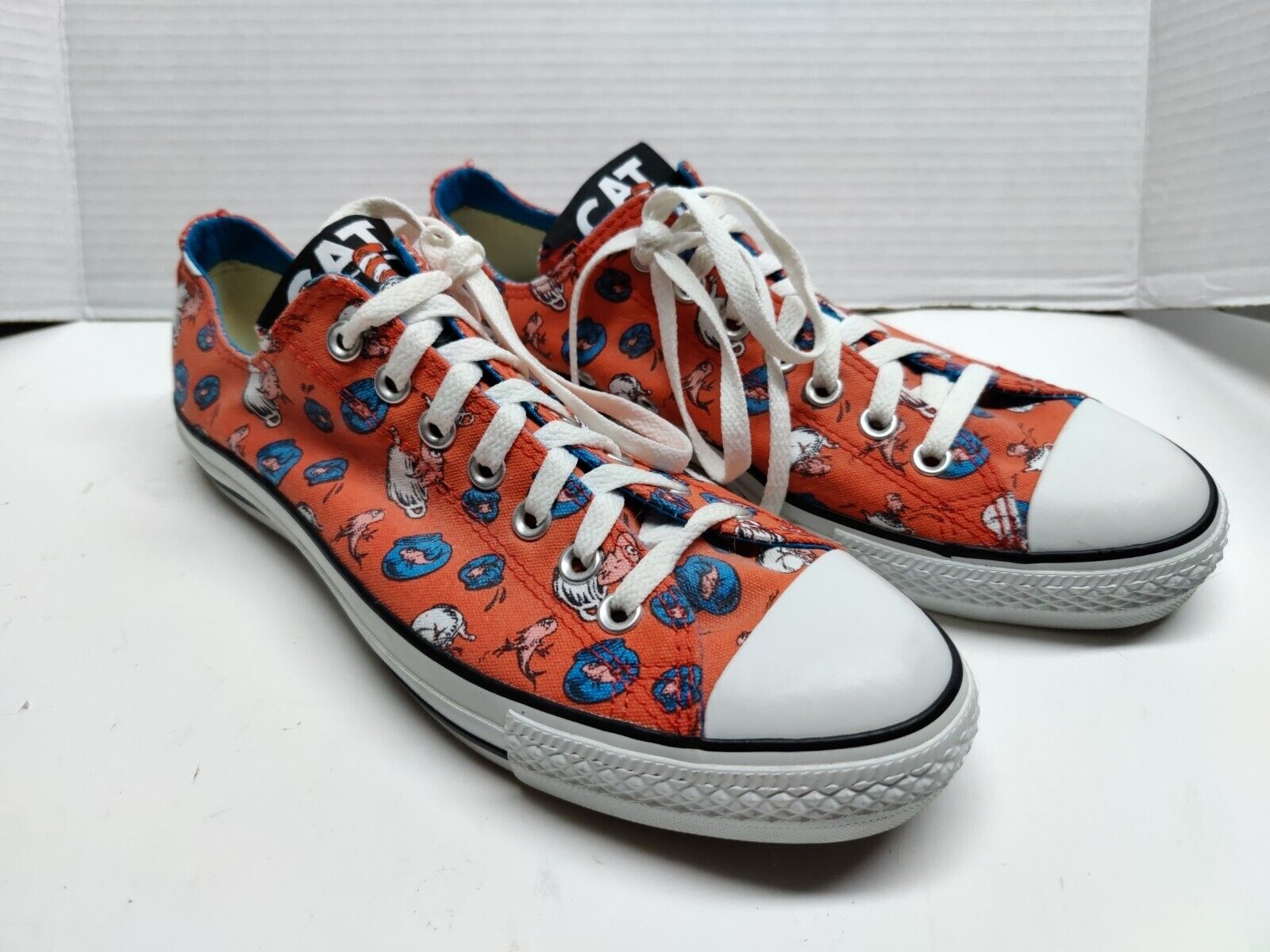 Converse Dr. Seuss Cat In The Hat Fish Low Top Shoes M 9 W 11 Red RARE | eBay Converse Dr. Seuss Cat In The Hat Fish Low Top Shoes M 9 W 11 Red RARE | eBay
