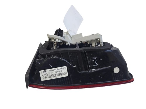 Luce portellone destra VW GOLF VII 5G1, BQ1, BE1, BE2 5G0945094AC 28101299 - Foto 2 di 7