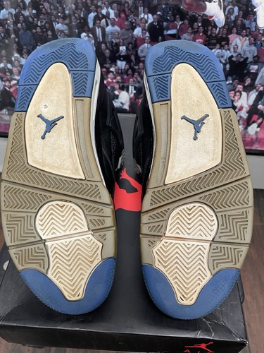 Size 9 - Jordan 4 Retro Motorsports Alternate 2017 - Picture 5 of 5