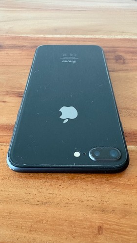 Apple iPhone 8 Plus 256GB Ohne Simlock - sieht aus, funktioniert super - Bild 9 von 19