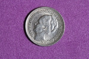 1939 NETHERLAND 10 CENTS #K59607