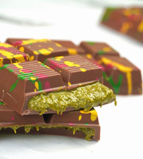 Real Dubai Chocolate Handmade Milk Chocolate Bar Pistachio Crunchy Kunefe