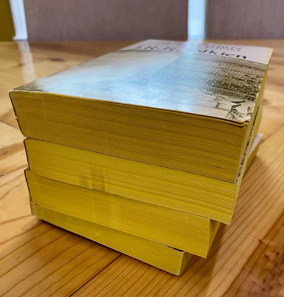 J.R.R. Tolkien Hobbit Lord of Rings 1973/1977 Box Set 4 paperbacks gold ...