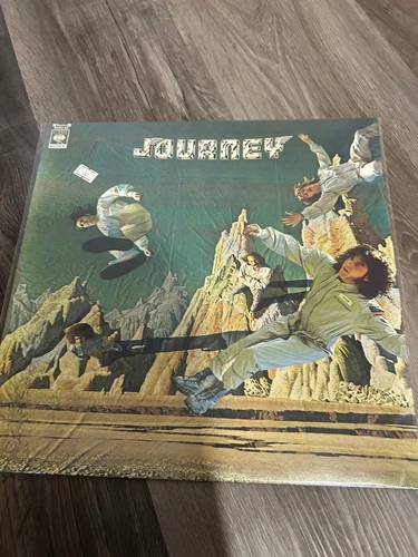 Journey ‎ ~ Journey  S/T DEBUT ~  Vintage Japanese LP  	CBS/Sony – SOPO 66