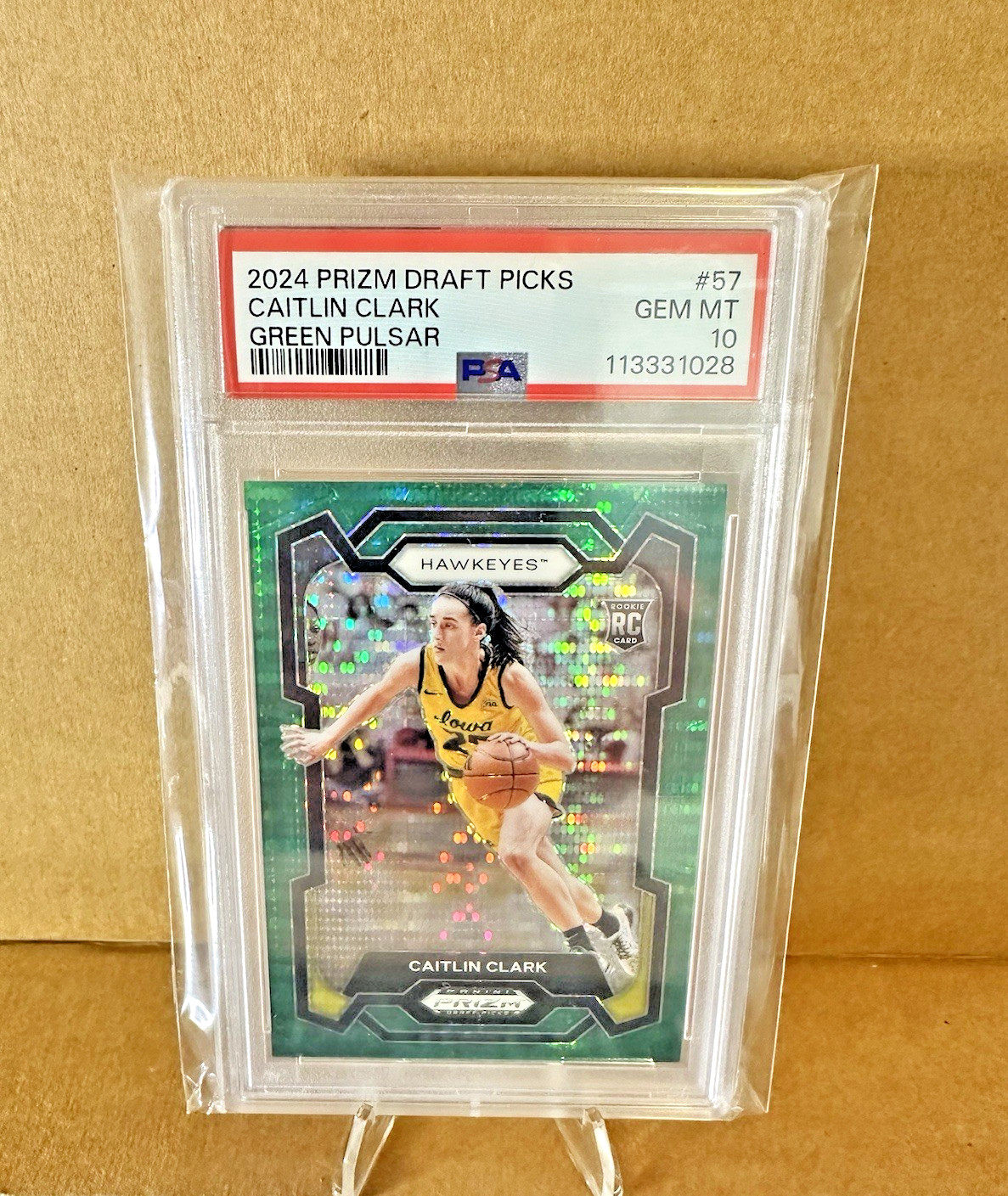 2024 Panini Prizm Draft Picks - Caitlin Clark #57 Green Pulsar Prizm /25 (RC)