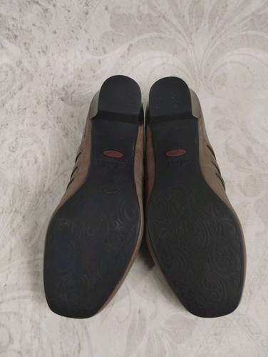 Clarks Artisan Womens Size 7.5M Brown Leather Pumps Heels Casual Shoes 87533 - Picture 7 of 9