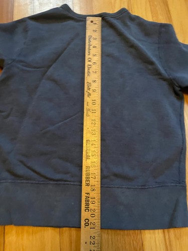 VTG Non-Fiction V-Neck Sweatshirt Nantucket ACK Blue Small Canada Preppy - Picture 4 of 4