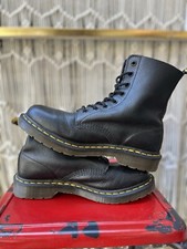Dr. Martens Unisex Combs Leather Boots