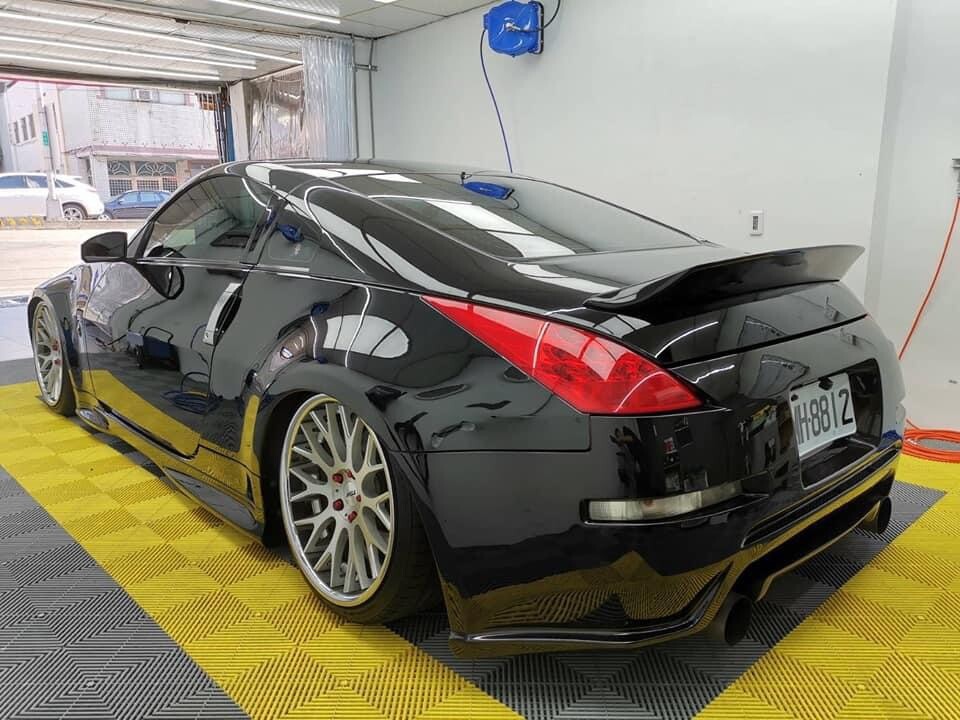 Gloss Black For Nissan 350Z Z33 Fairlady 08 V Type Rear Trunk