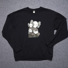 Uniqlo UT Sweatshirt Mens Large Black KAWS Companion Crewneck Graphic Art XX