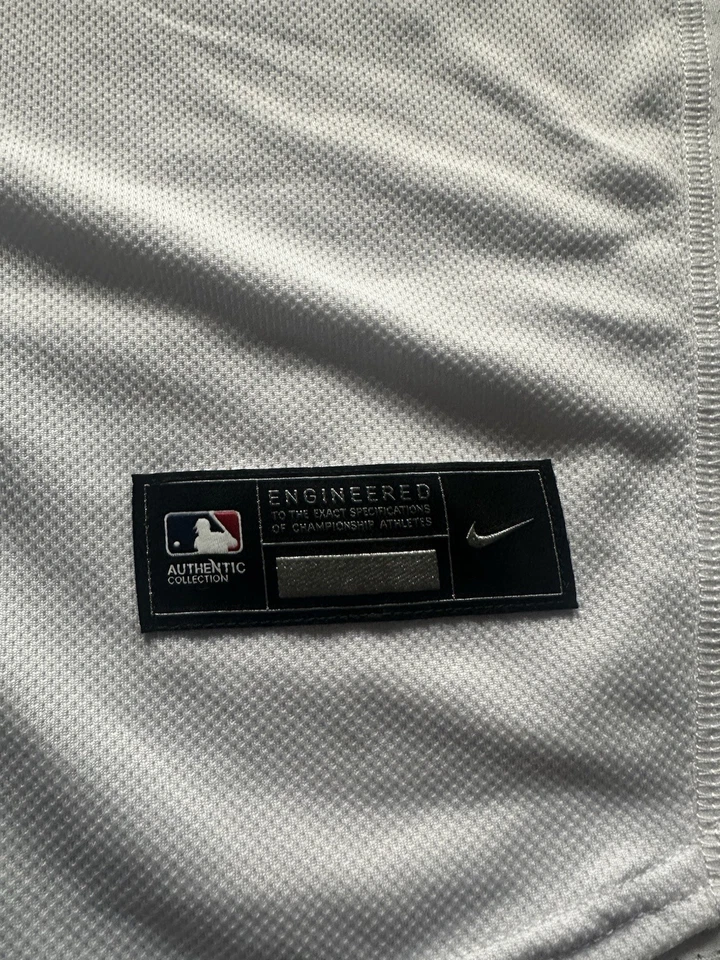 Nike Cleveland Indians Authentic On Field Jersey Mens Size 48 Large - Image 3 of 4