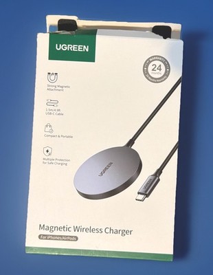 UGREEN Magnetic Wireless Charger Pad for iPhone 17/16/15/14/13/12 Black Open Box
