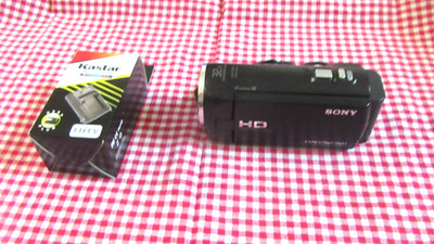 Sony Handycam HDR-CX220 Handheld Full HD Video Camera Camcorder Black
