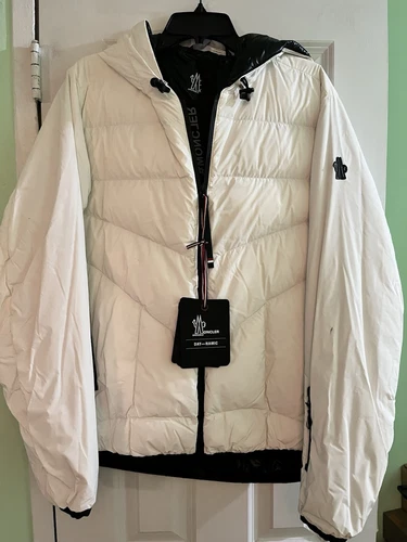 Piumino Moncler Grenoble Porossan Day Namic nuovo con etichette $1680 taglia 3 (grande)