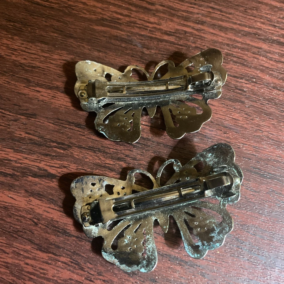 Accesorio de pinza de pelo vintage de metal con flores de mariposa piedra sintética rosa y azul 2 Foto 4 de 4