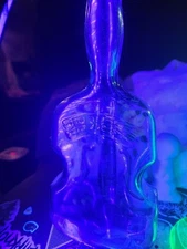 ​VTG Green Glass Violin Bottle Hand-Painted Flowers GLOW Under UV Clevengers