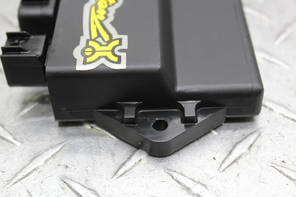 2006 YAMAHA RHINO 660 YXR660FA 4X4 ECU COMPUTER CONTROLLER ECM 5UG-85540-10-00 - Imagem 2 de 4